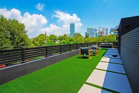 420 SW 15th Road Miami FL 33129