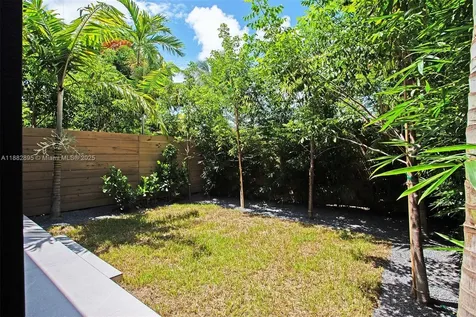420 SW 15th Road Miami FL 33129