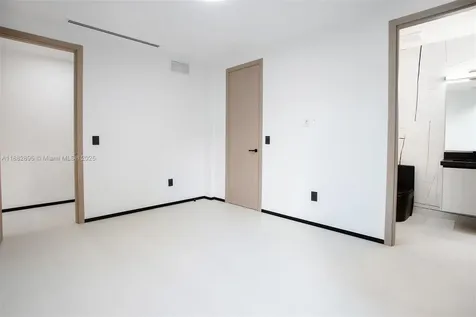 420 SW 15th Road Miami FL 33129