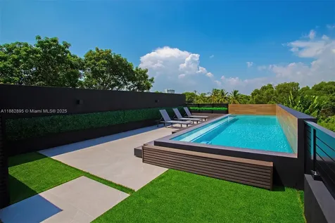 420 SW 15th Road Miami FL 33129