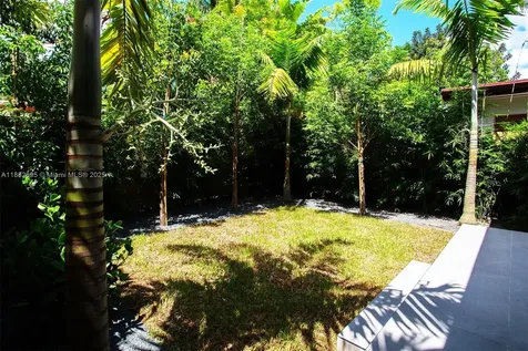 420 SW 15th Road Miami FL 33129