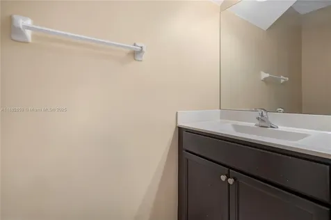 6973 Broadland Way Coconut Creek FL 33073