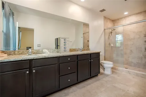 6973 Broadland Way Coconut Creek FL 33073