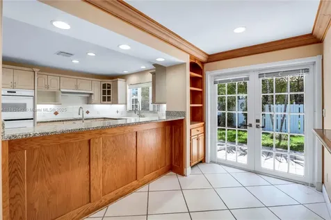 350 190th Street Sunny Isles Beach FL 33160