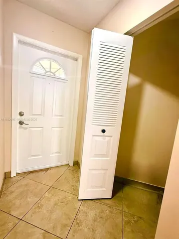 1321 N Seagrape Circle Weston FL 33326