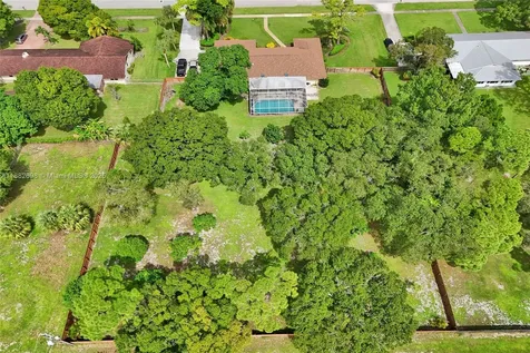 1021 Grandview Boulevard Fort Pierce FL 34982
