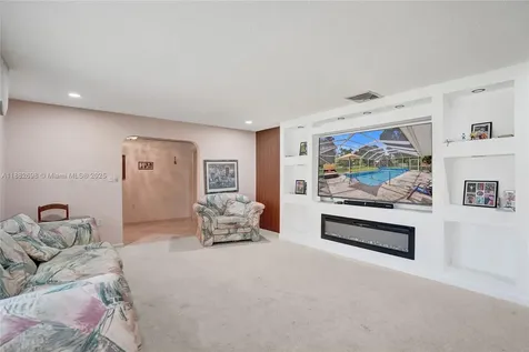 1021 Grandview Boulevard Fort Pierce FL 34982