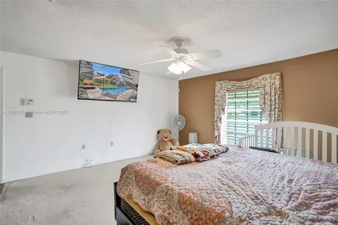 1021 Grandview Boulevard Fort Pierce FL 34982