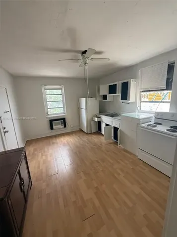5 N Federal Highway Dania Beach FL 33004
