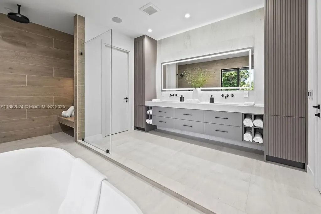 1132 SE 6th Terrace Fort Lauderdale FL 33316