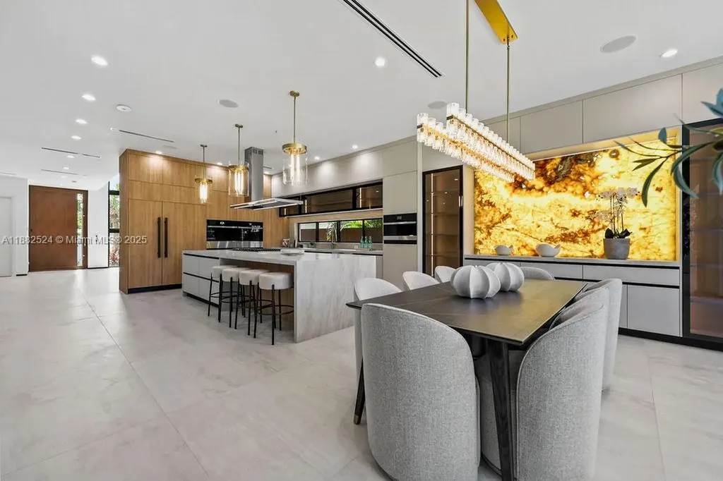 1132 SE 6th Terrace Fort Lauderdale FL 33316