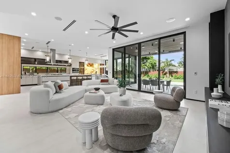 1132 SE 6th Terrace Fort Lauderdale FL 33316