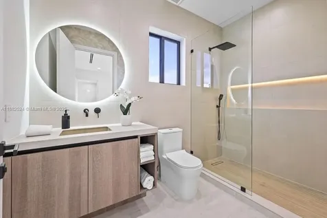 1132 SE 6th Terrace Fort Lauderdale FL 33316