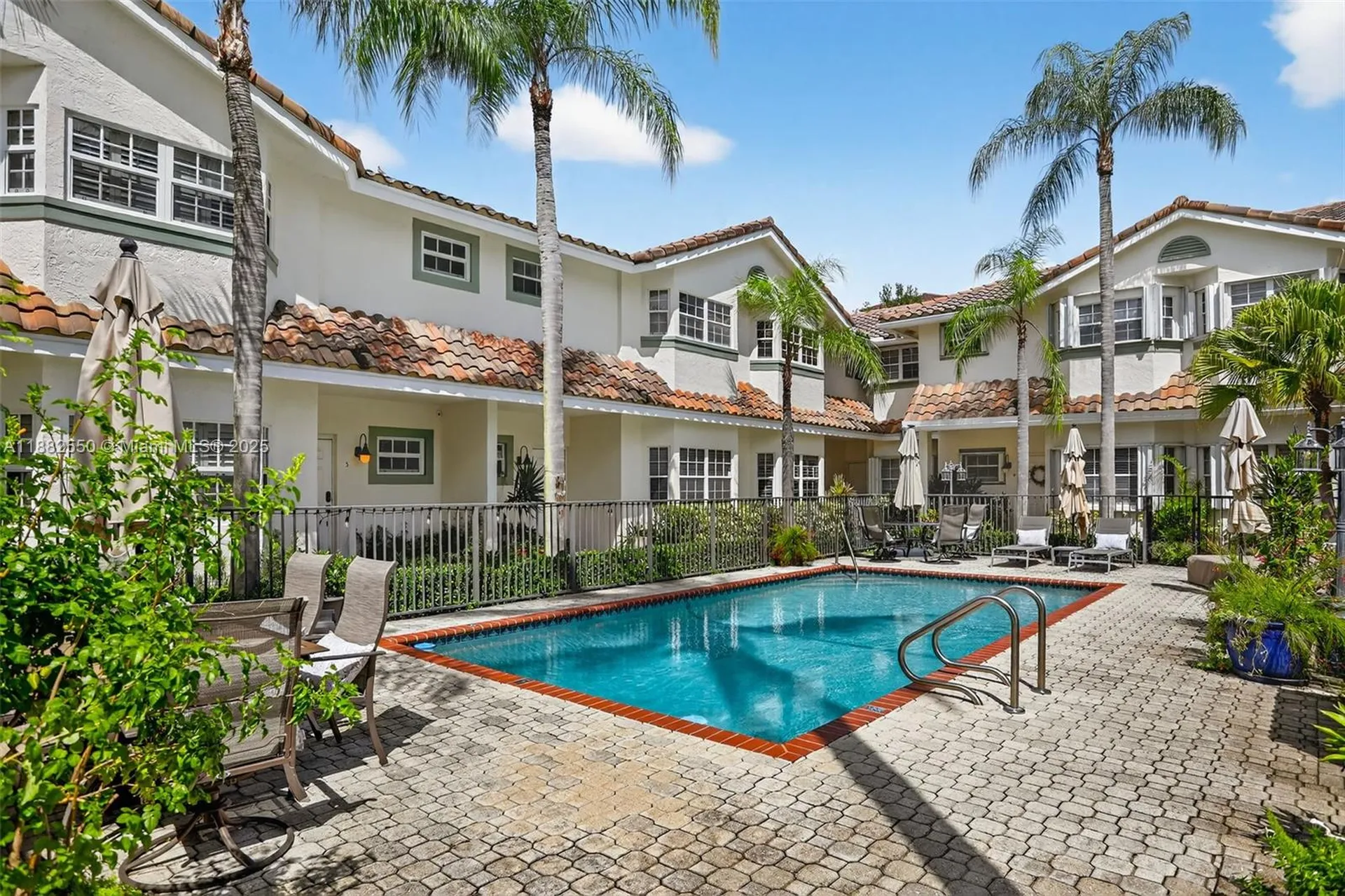 633 NE 9th Avenue Fort Lauderdale FL 33304