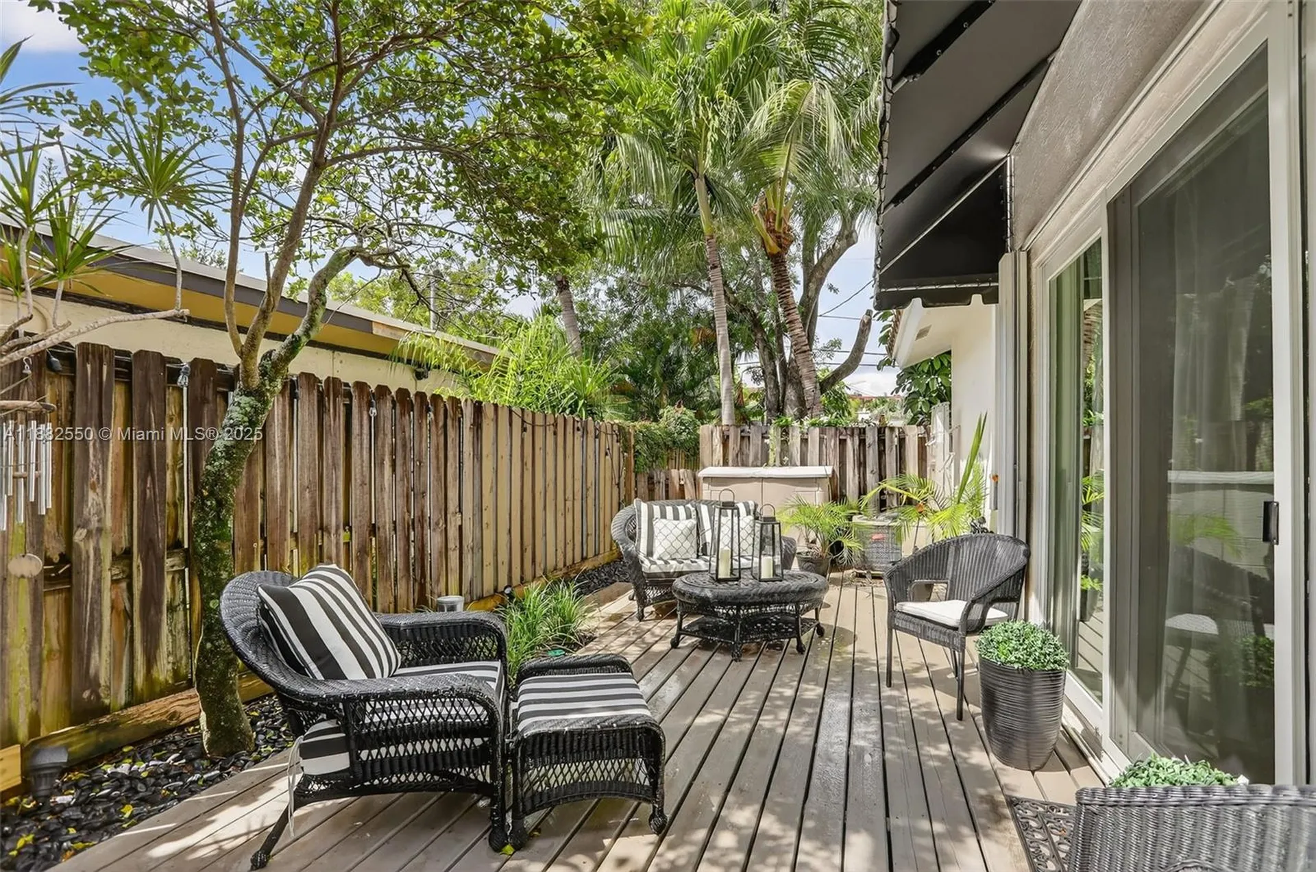 633 NE 9th Avenue Fort Lauderdale FL 33304