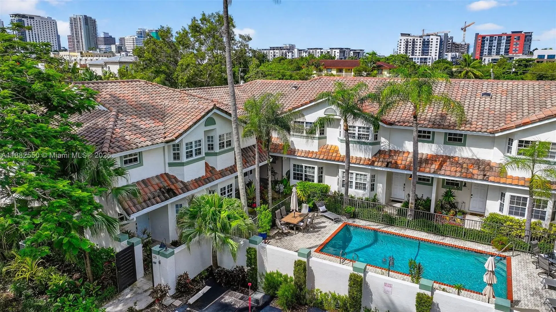 633 NE 9th Avenue Fort Lauderdale FL 33304