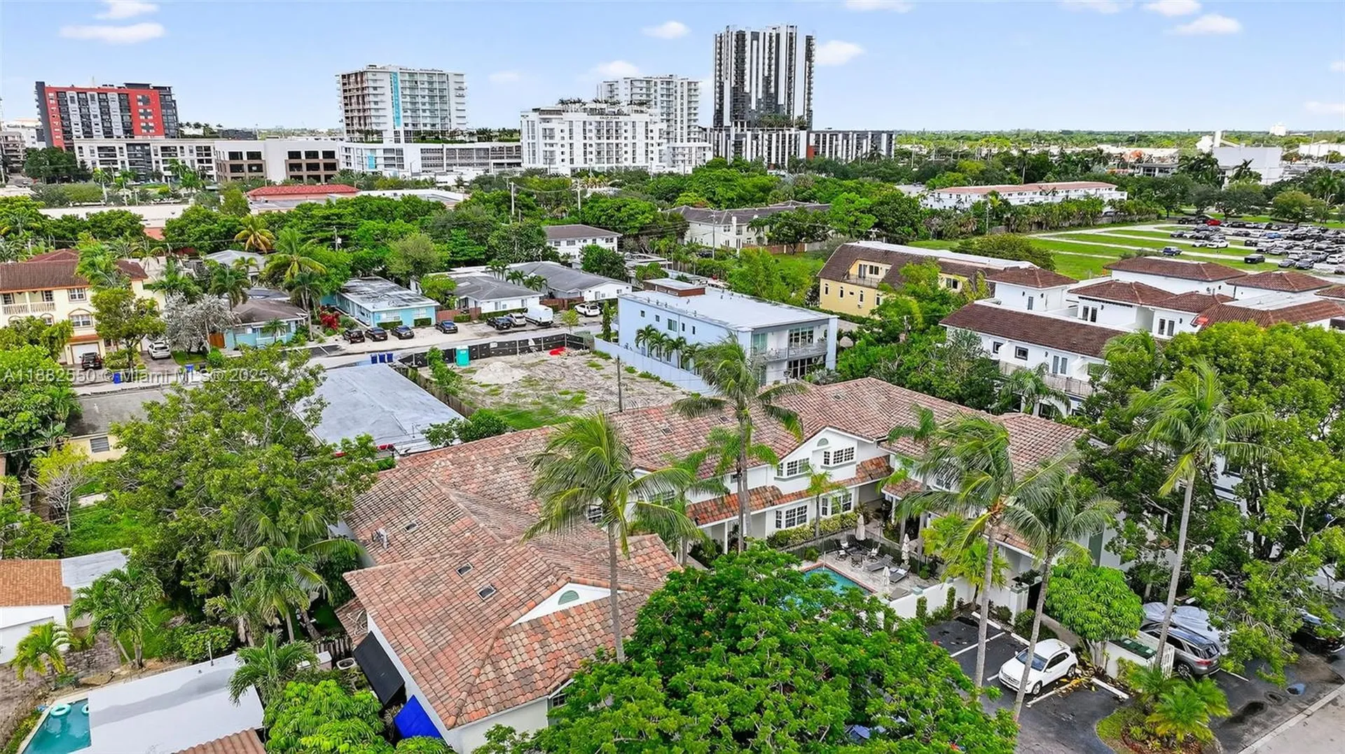 633 NE 9th Avenue Fort Lauderdale FL 33304