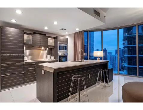 200 Biscayne Boulevard Way Miami FL 33131