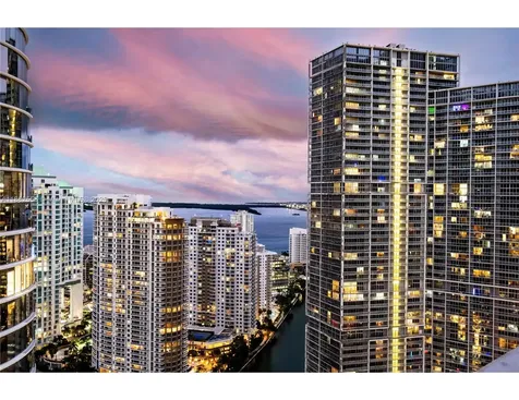 200 Biscayne Boulevard Way Miami FL 33131