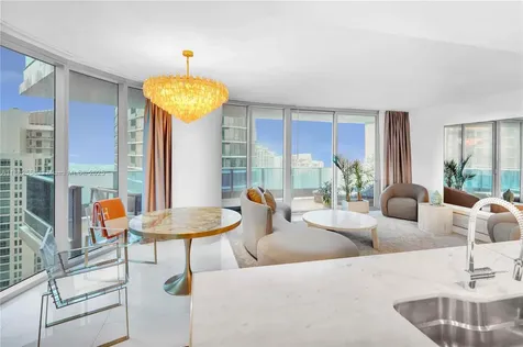 200 Biscayne Boulevard Way Miami FL 33131
