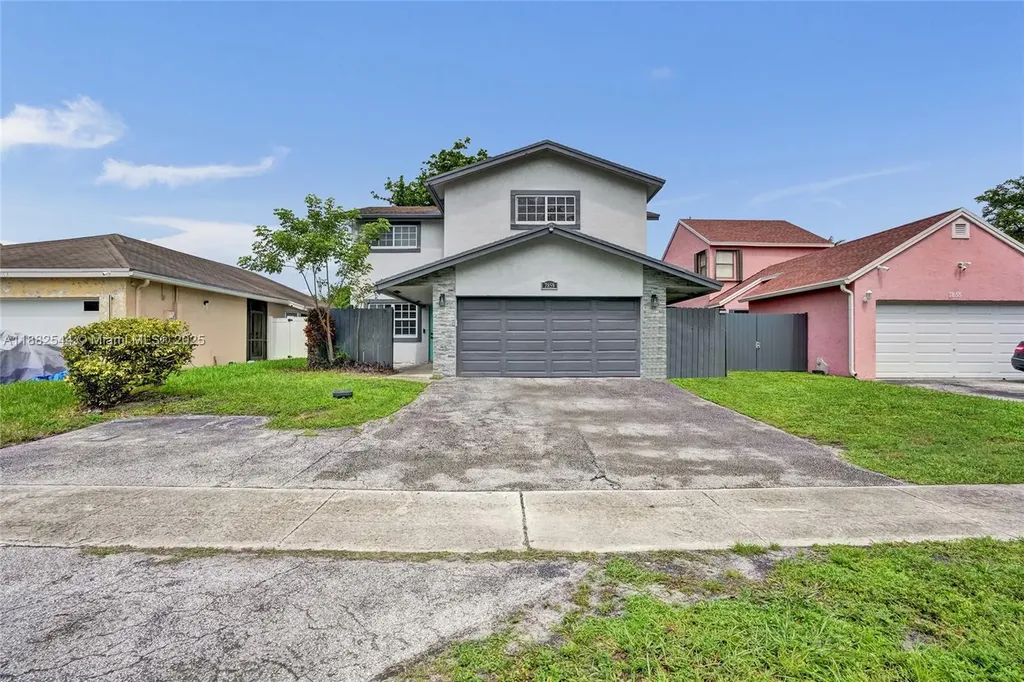 7859 NW 50th Street Lauderhill FL 33351