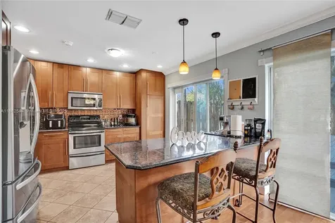 7859 NW 50th Street Lauderhill FL 33351
