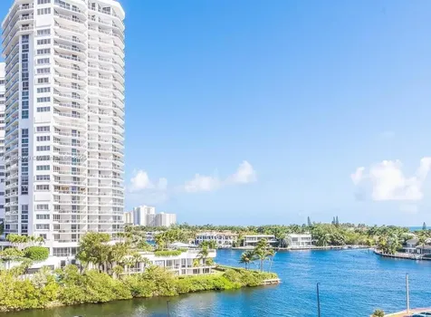 20515 E Country Club Drive Aventura FL 33180