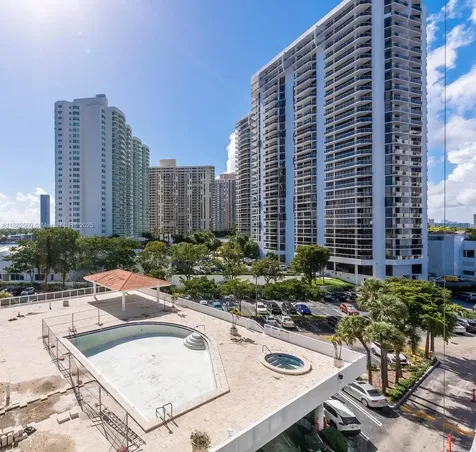 20515 E Country Club Drive Aventura FL 33180