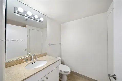 4779 Collins Avenue Miami Beach FL 33140