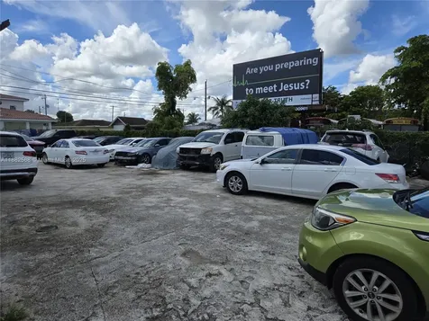5314 Pembroke Road West Park FL 33021