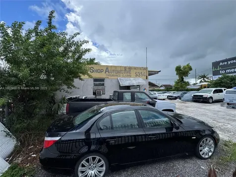 5314 Pembroke Road West Park FL 33021