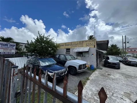 5314 Pembroke Road West Park FL 33021