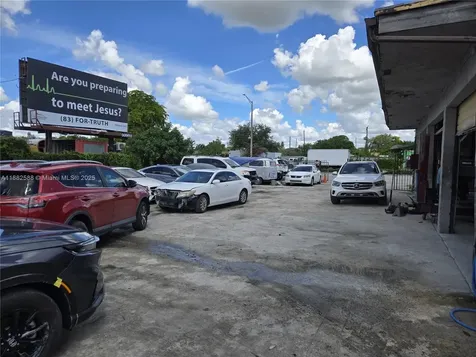 5314 Pembroke Road West Park FL 33021