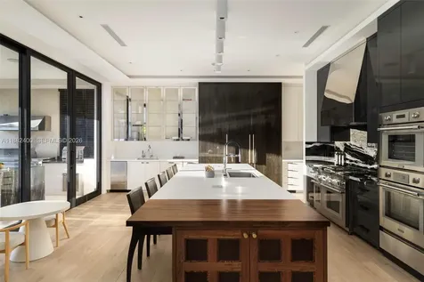 9360 Balada Street Coral Gables FL 33156