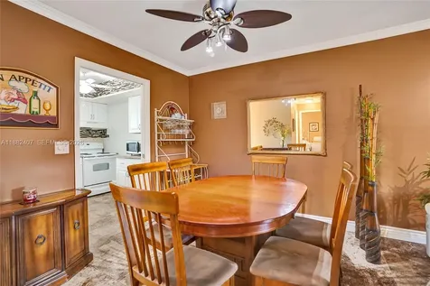2921 W Crosley Drive W West Palm Beach FL 33415