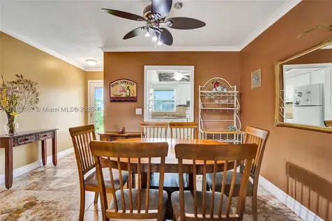 2921 W Crosley Drive W West Palm Beach FL 33415