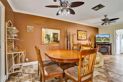 2921 W Crosley Drive W West Palm Beach FL 33415