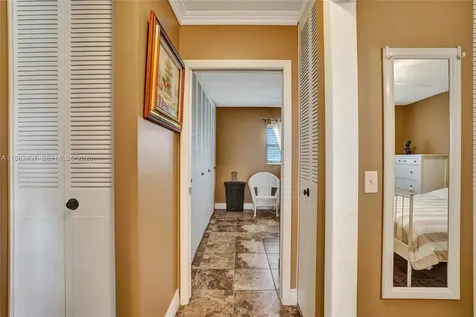 2921 W Crosley Drive W West Palm Beach FL 33415