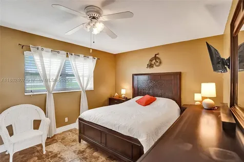 2921 W Crosley Drive W West Palm Beach FL 33415