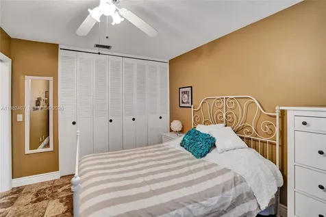 2921 W Crosley Drive W West Palm Beach FL 33415
