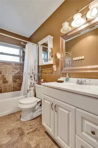 2921 W Crosley Drive W West Palm Beach FL 33415