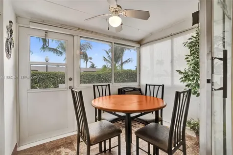 2921 W Crosley Drive W West Palm Beach FL 33415