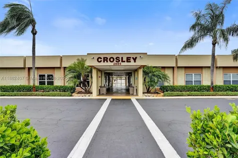 2921 W Crosley Drive W West Palm Beach FL 33415