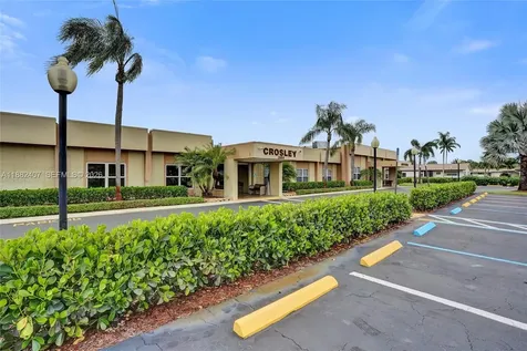 2921 W Crosley Drive W West Palm Beach FL 33415