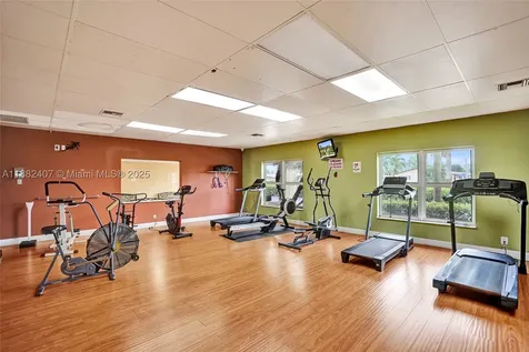 2921 W Crosley Drive W West Palm Beach FL 33415
