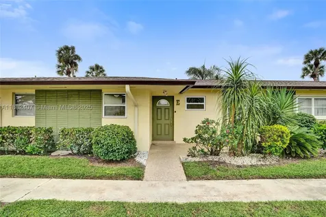 2921 W Crosley Drive W West Palm Beach FL 33415