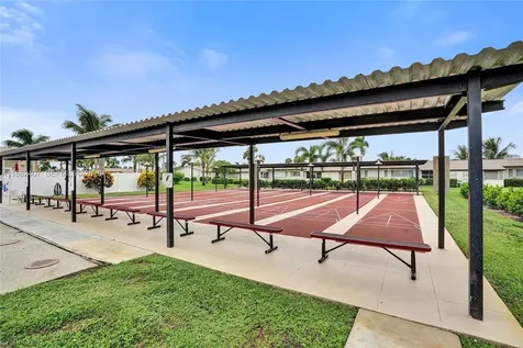 2921 W Crosley Drive W West Palm Beach FL 33415