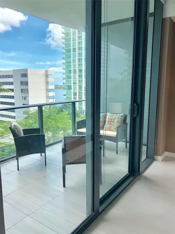 480 NE 31st Street Miami FL 33137