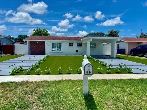 3024 N 73rd Terrace Hollywood FL 33024