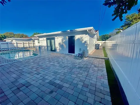 3024 N 73rd Terrace Hollywood FL 33024